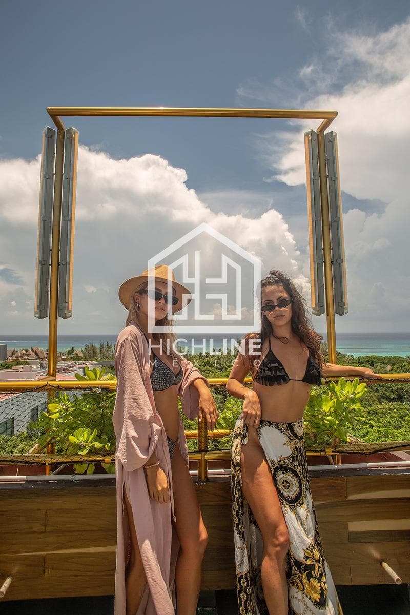 APARTMENT IN PLAYA DEL CARMEN WITH AN OCEAN VIEW