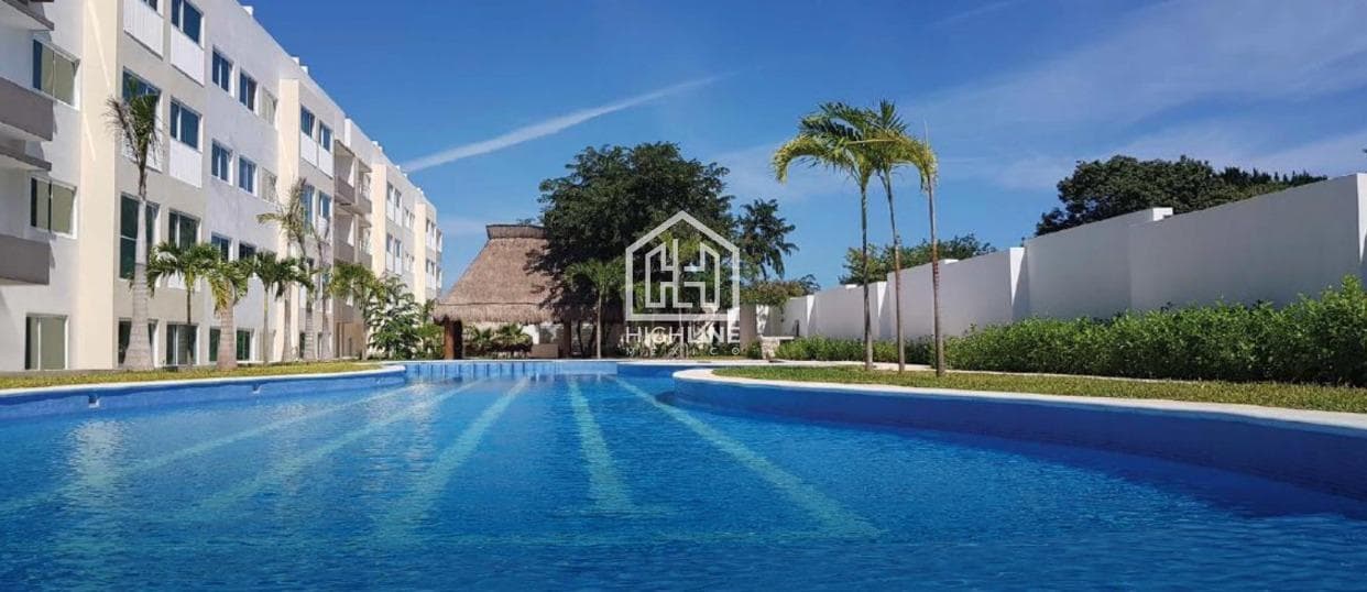 HOUSE / FOR SALE / 3 BEDROOMS / POOL AND GARDEN