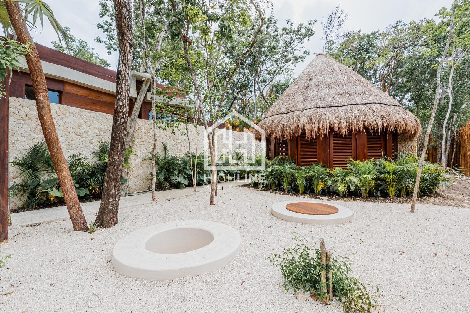 STUDIO FOR SALE IN TULUM WITH A POOL, SPA, AND COWORKING SPACE
