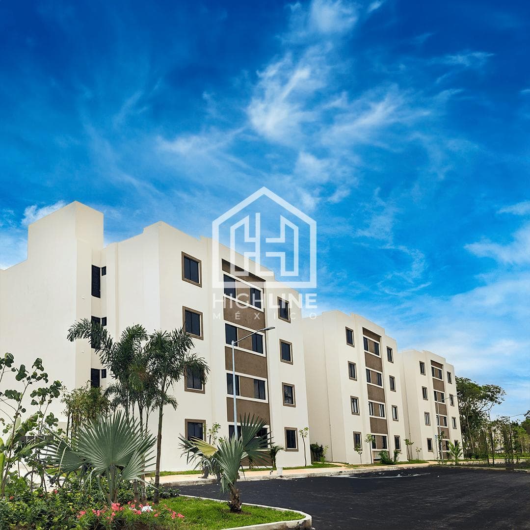 2-Bedroom Apartment in Playa del Carmen, 10 Minutes from the Beach / Accepts Mortgage Loans