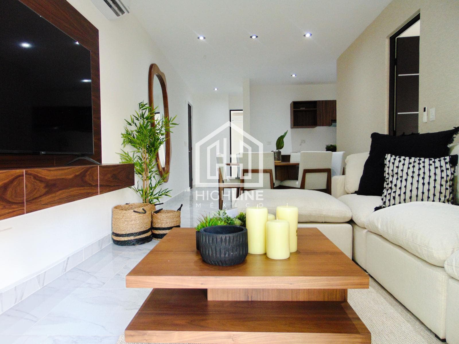 3-Bedroom Apartment in Playa del Carmen, 10 Minutes from the Beach