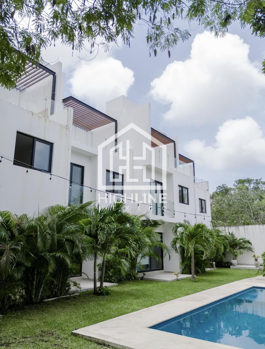 3-BEDROOM HOUSE / TULUM / 2 MINUTES FROM A NEW SHOPPING CENTER / 10 MINUTES FROM THE BEACH / ROI.