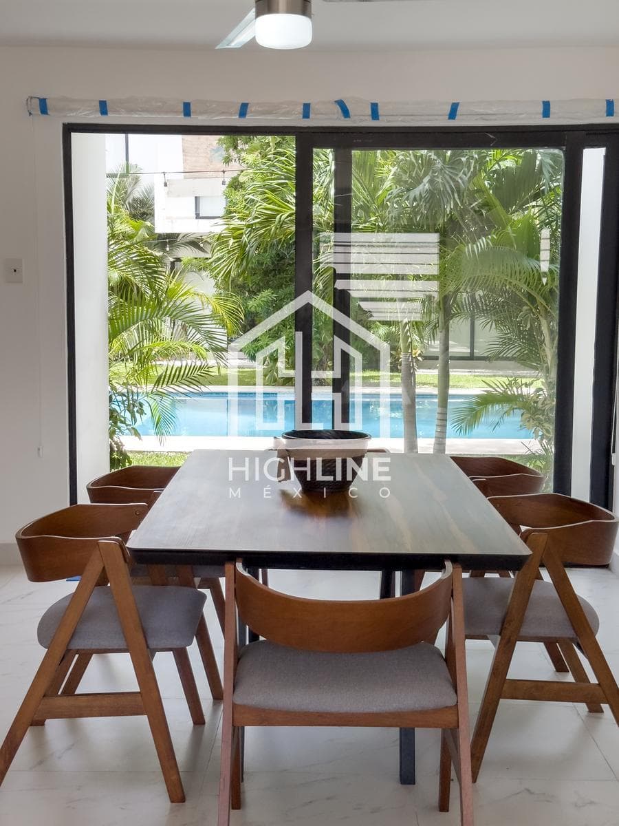 3-BEDROOM HOUSE / TULUM / 2 MINUTES FROM A NEW SHOPPING CENTER / 10 MINUTES FROM THE BEACH / ROI.