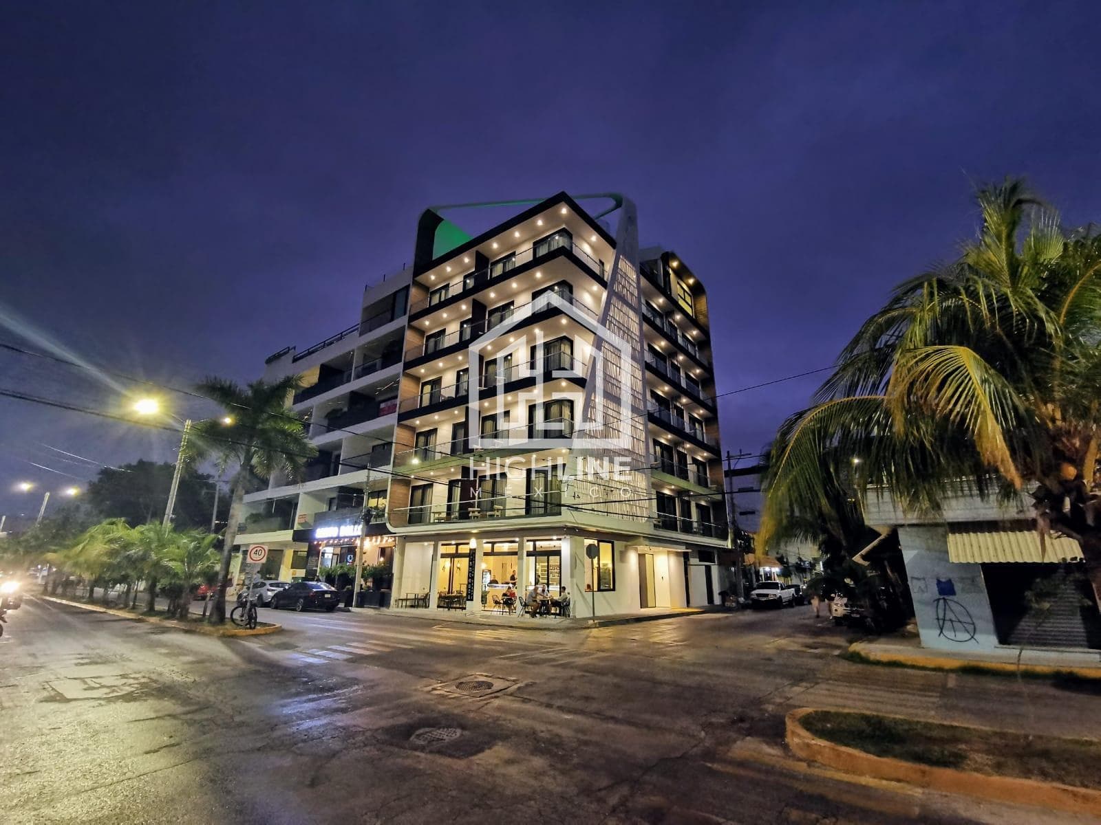 1-BEDROOM APARTMENT / FOR SALE / JUST STEPS FROM THE BEACH / FURNISHED.