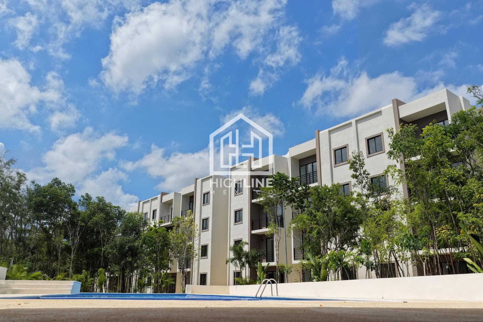 3-Bedroom Condo for Sale in Cancun with Security, a Gym, and Amenities