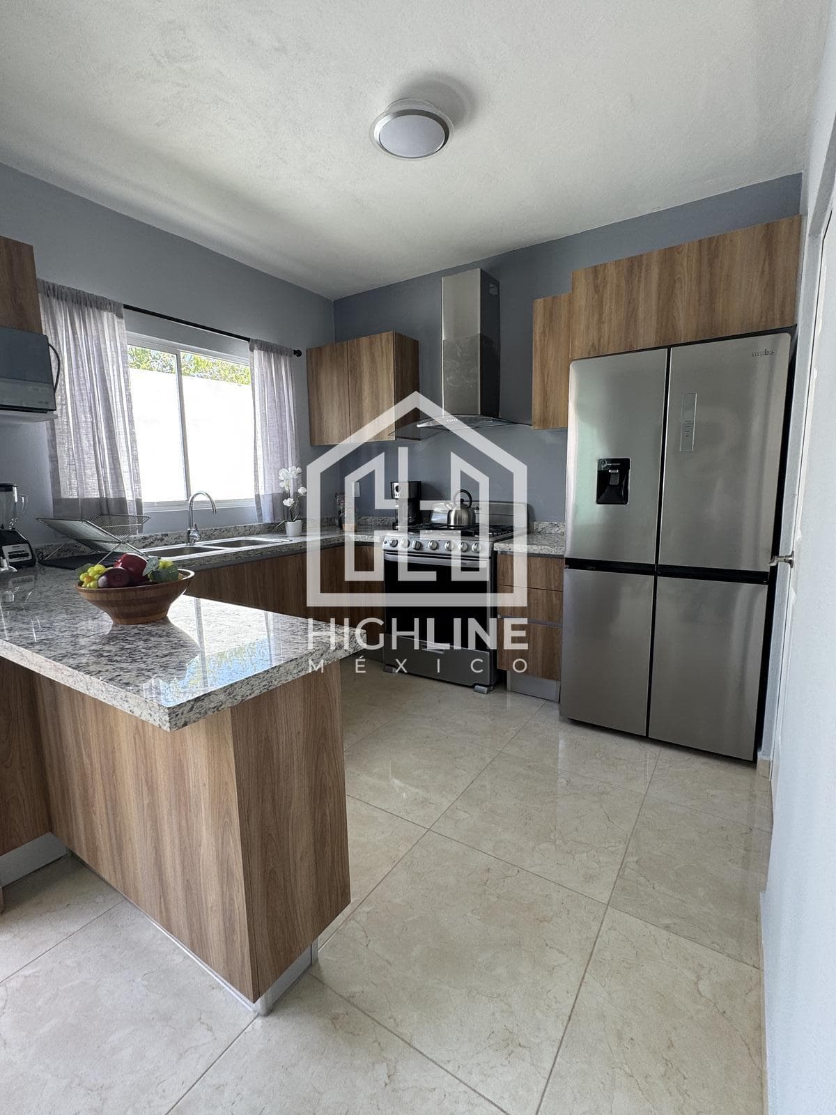 3-Bedroom House for Sale in Playa del Carmen with a Clubhouse and Barbecue Areas