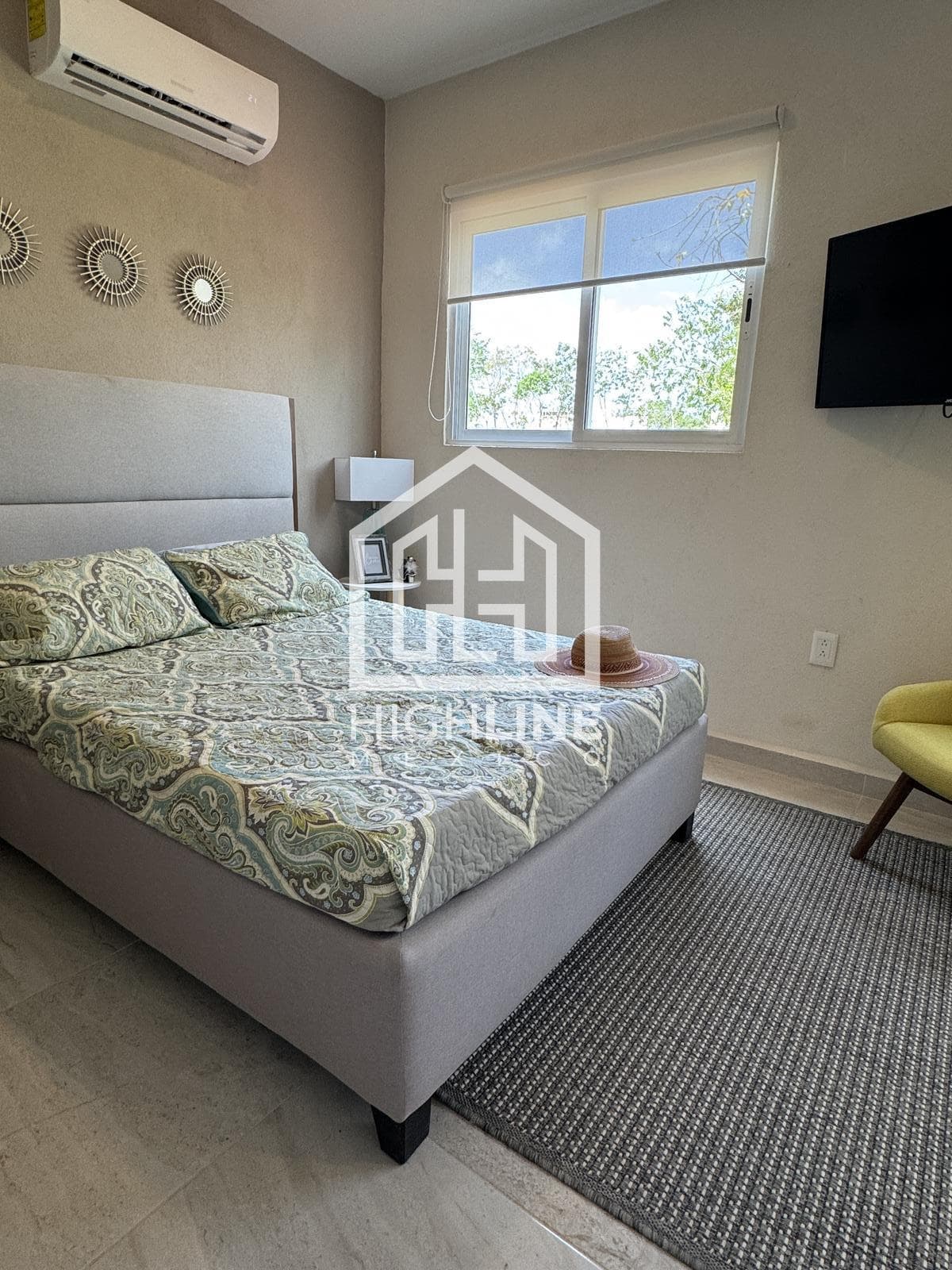 3-Bedroom House for Sale in Playa del Carmen with a Clubhouse and Barbecue Areas