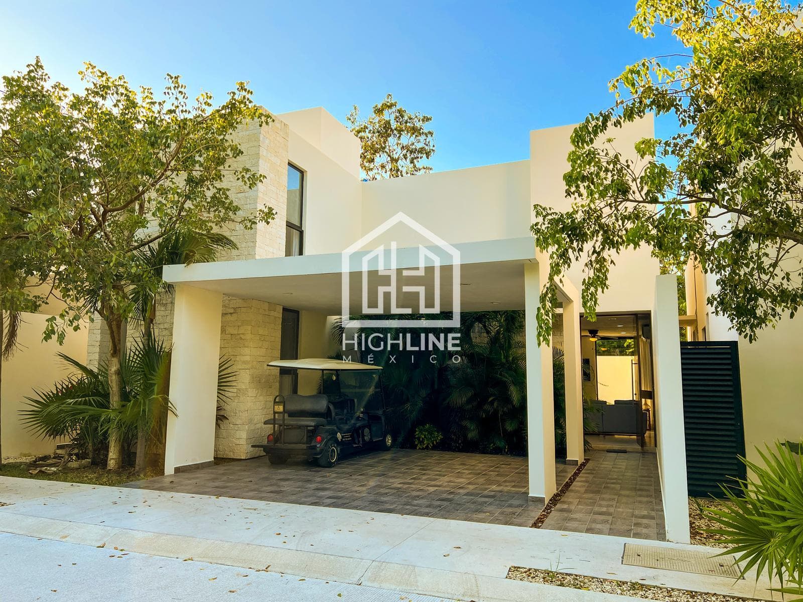 3-Bedroom House in Playa del Carmen, 8 Minutes from Centro Maya