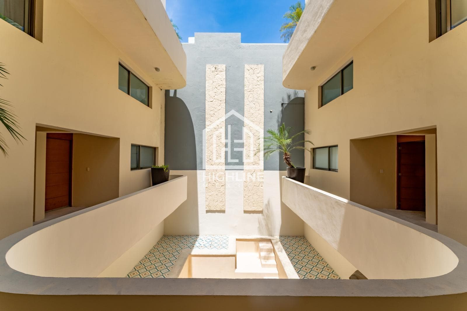Beachfront Condo for Sale in Playa del Carmen, Resale
