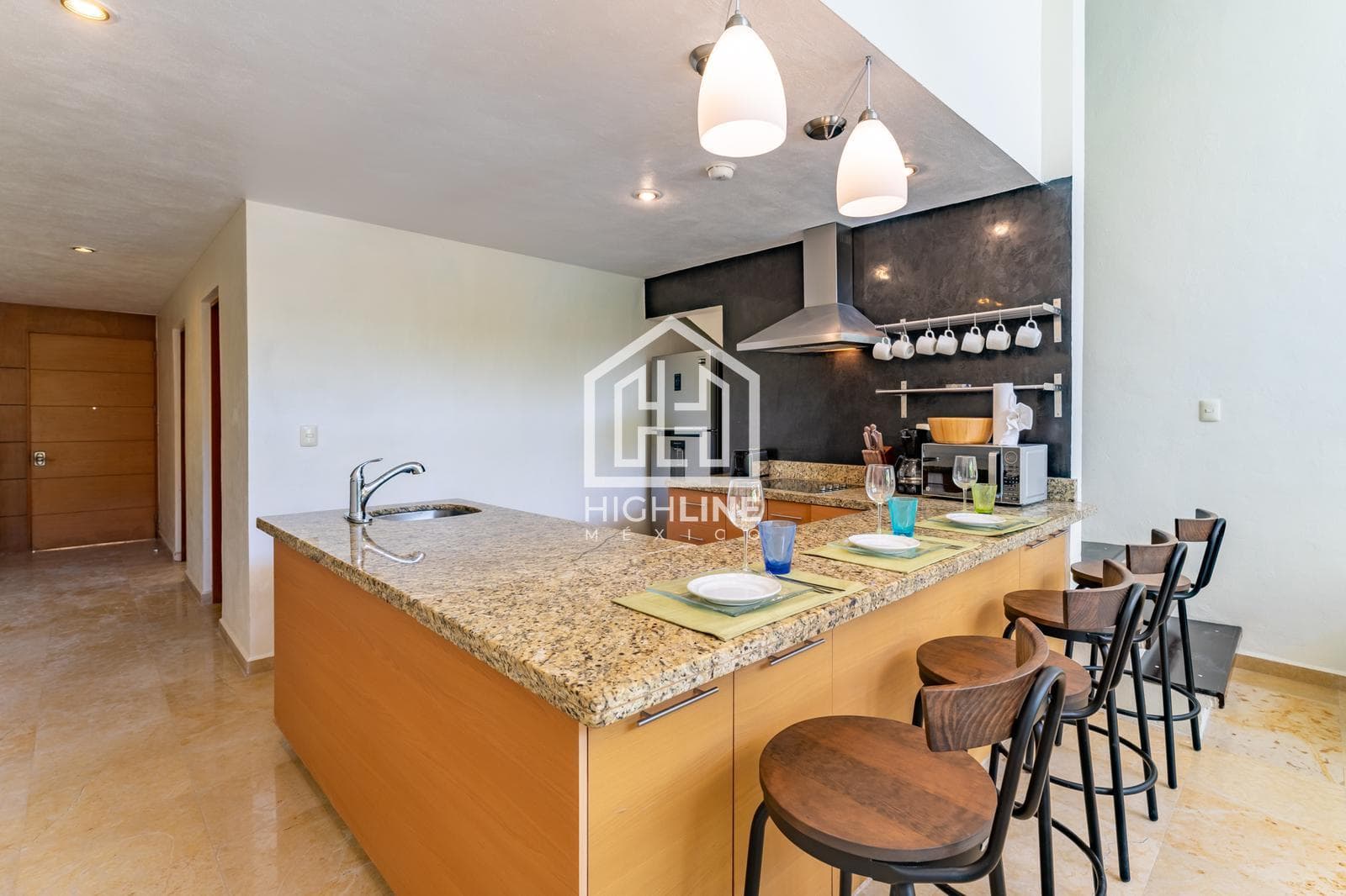 Beachfront Condo for Sale in Playa del Carmen, Resale