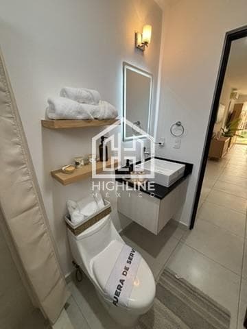 DEPARTAMENTO EN VENTA EN PLAYA DEL CARMEN, ENTREGA INMEDIATA 2 HABITACIONES
