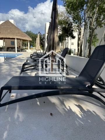 DEPARTAMENTO EN VENTA EN PLAYA DEL CARMEN, ENTREGA INMEDIATA 2 HABITACIONES