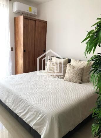 Studio for sale, available immediately, 4 minutes from 5th Avenue
