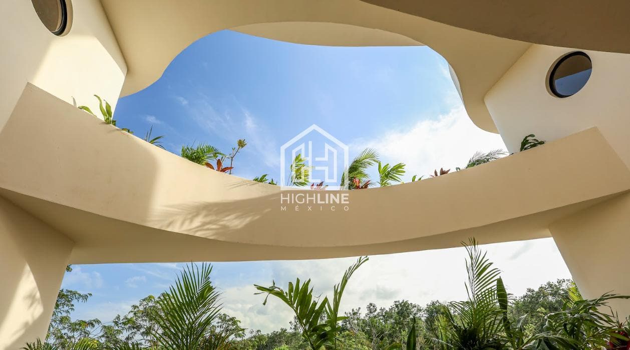 APARTMENT FOR SALE IN TULUM: 1 BEDROOM, BALCONY, GYM, AND POOL; AVAILABLE IMMEDIATELY