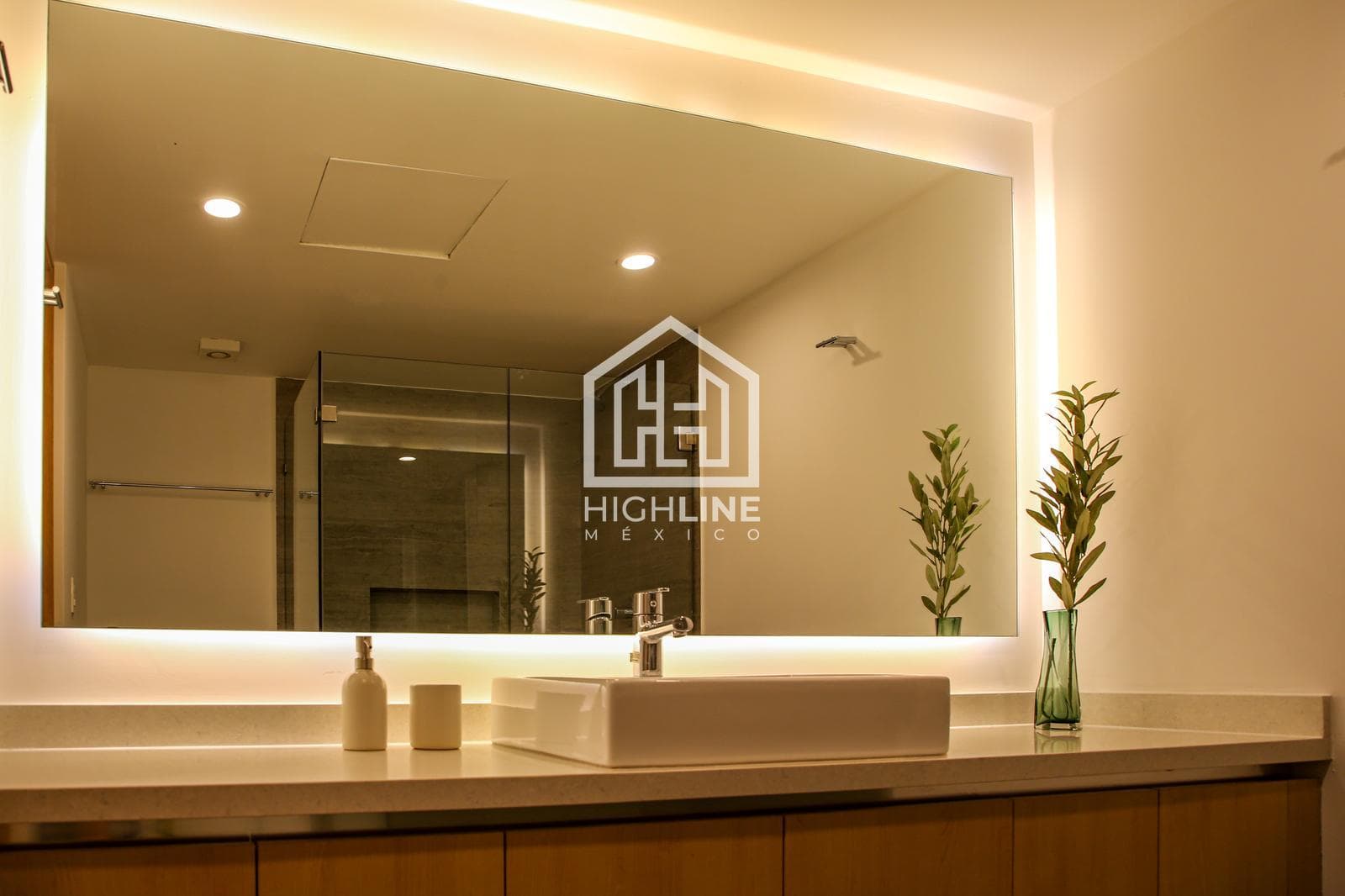 1-BEDROOM APARTMENT / FOR SALE / 4 CALLES DEL MAR / GYM / ROOFTOP WITH POOL.