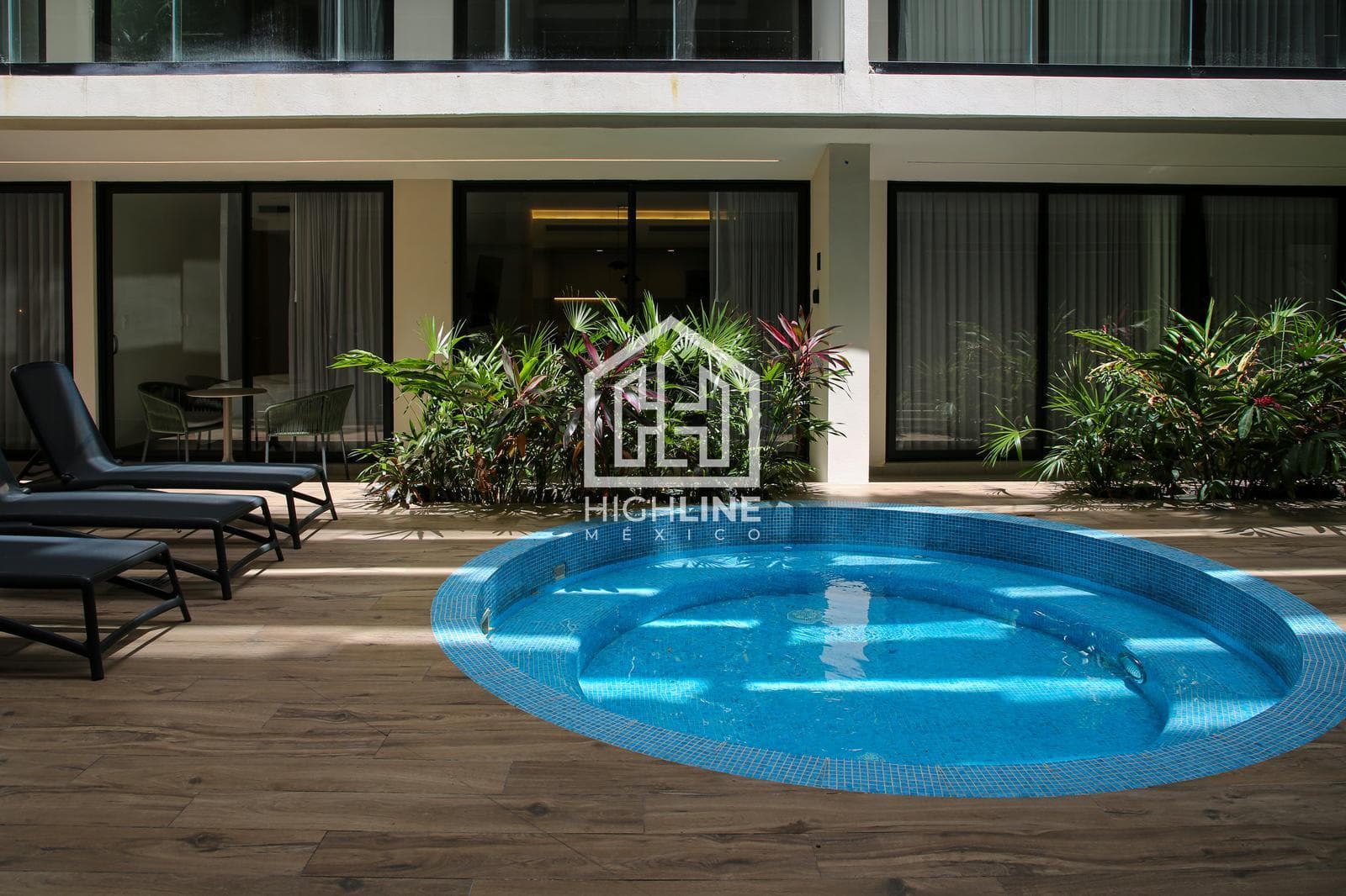 1-BEDROOM APARTMENT / FOR SALE / 4 CALLES DEL MAR / GYM / ROOFTOP WITH POOL.