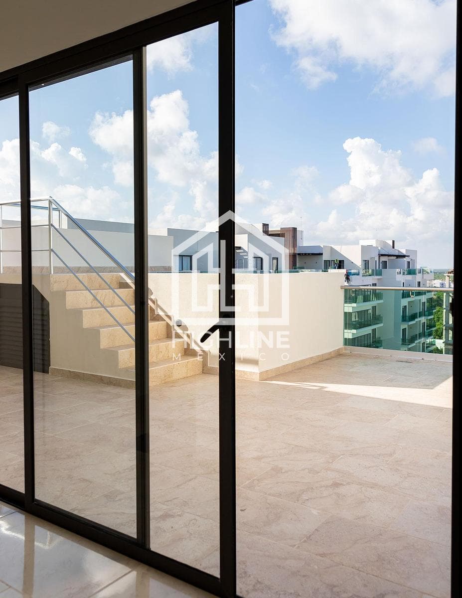 Apartment for sale in Playa del Carmen, 3 bedrooms, with a pool and an excellent view