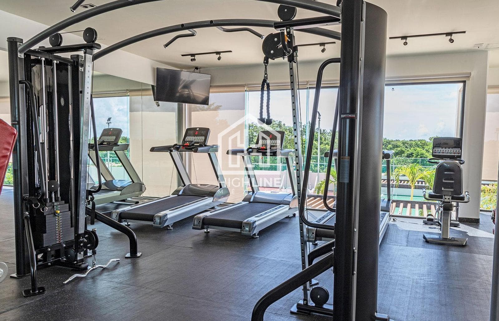 Apartment for sale in Playa del Carmen, 2 bedrooms, with a pool and an excellent view