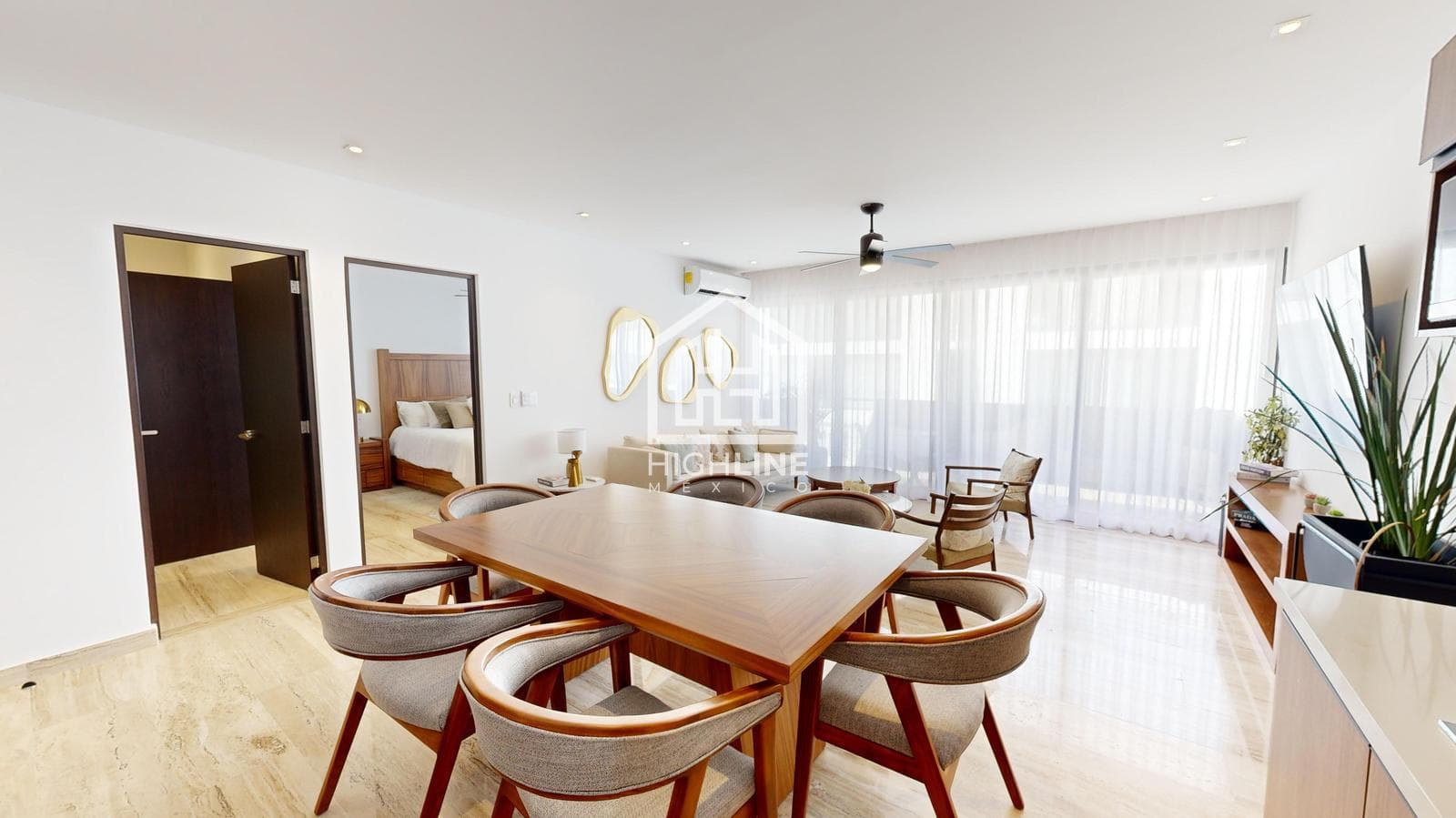 1-BEDROOM APARTMENT / 5 BLOCKS FROM THE OCEAN / GREAT OPPORTUNITY / APPRECIATION POTENTIAL / PREMIUM AMENITIES / HIGH RETURNS.
