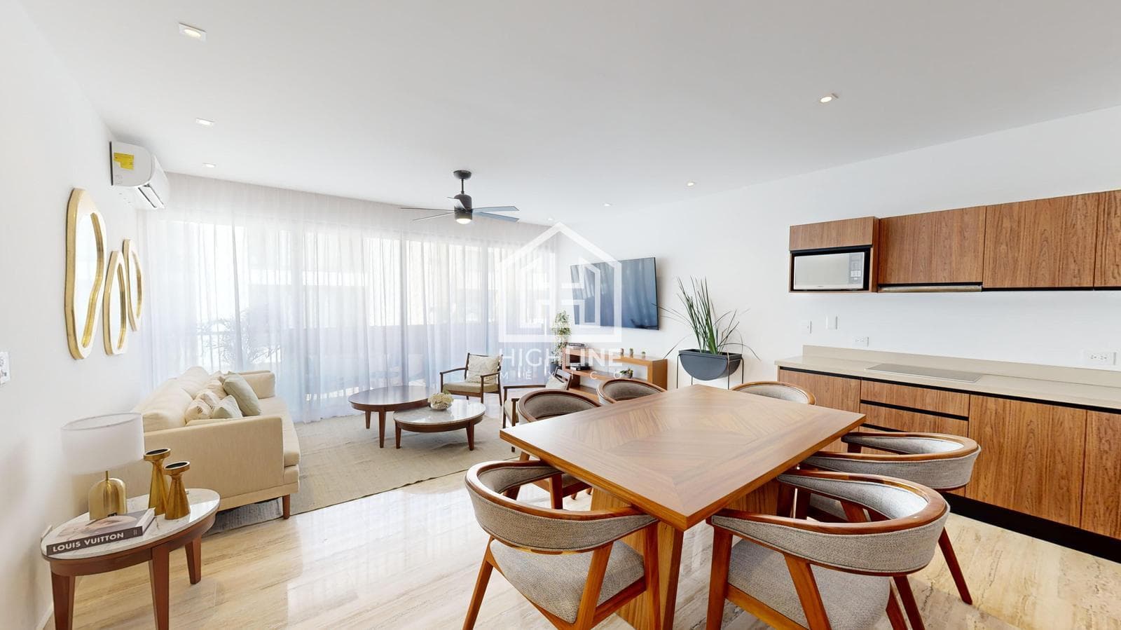 1-BEDROOM APARTMENT / 5 BLOCKS FROM THE OCEAN / GREAT OPPORTUNITY / APPRECIATION POTENTIAL / PREMIUM AMENITIES / HIGH RETURNS.