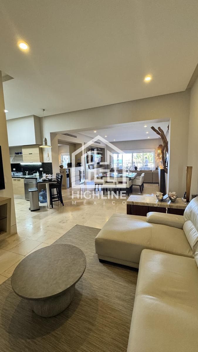 3-Bedroom Oceanfront Condo for Sale in Playa Paraíso