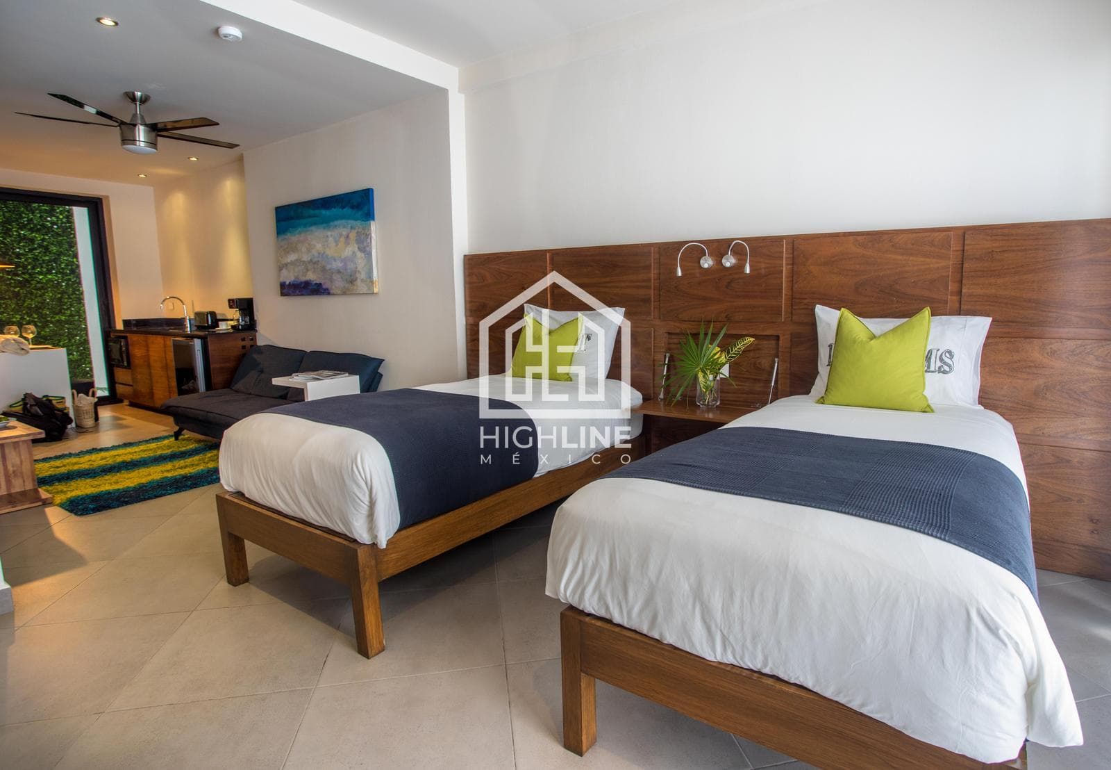 1-BEDROOM APARTMENT / FOR SALE / READY TO MOVE IN / 5TH AVENUE, JUST STEPS FROM THE BEACH / ROI.