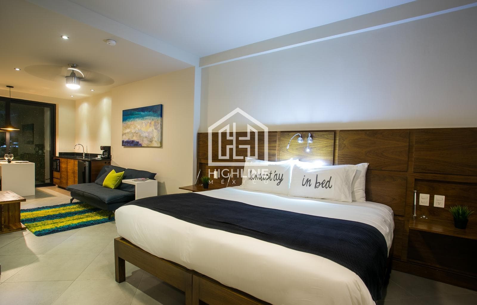 1-BEDROOM APARTMENT / FOR SALE / READY TO MOVE IN / 5TH AVENUE, JUST STEPS FROM THE BEACH / ROI.