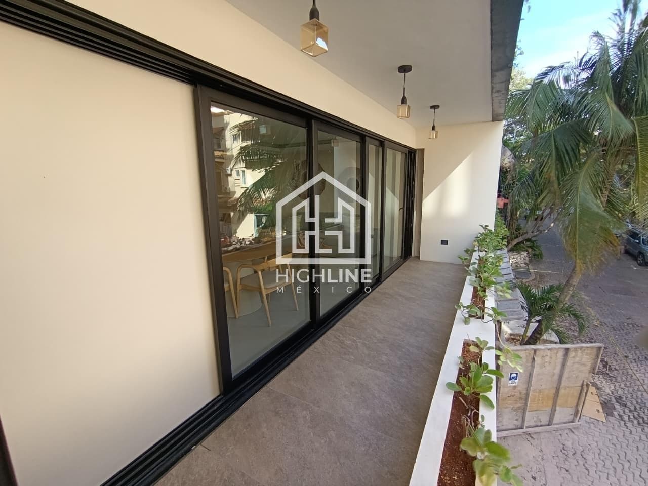 Apartment Just Steps from the Beach and 5th Avenue | In-house Financing. Playa del Carmen