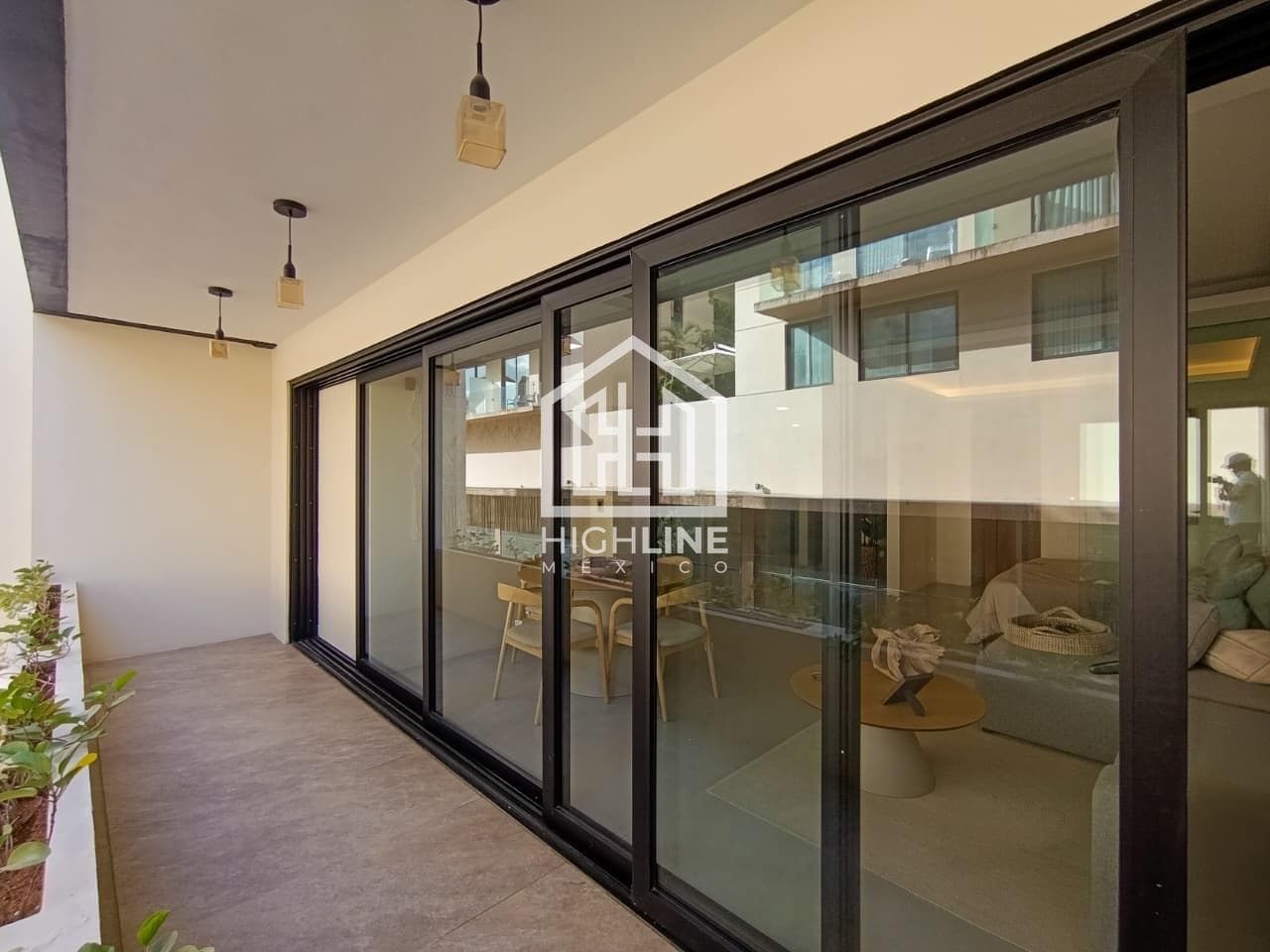 Apartment Just Steps from the Beach and 5th Avenue | In-house Financing. Playa del Carmen