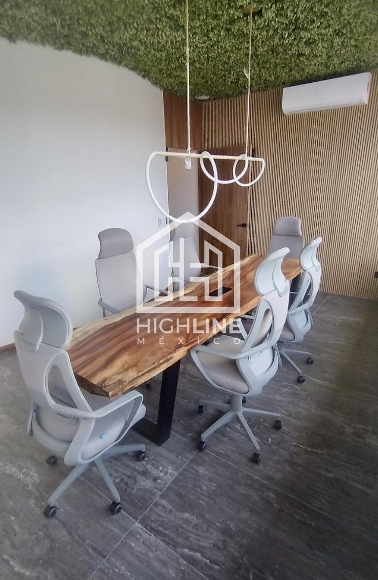 1-Bedroom Apartment in Downtown Playa del Carmen—Available Now