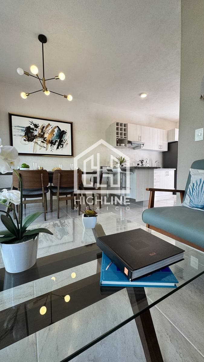 2-Bedroom House for Sale in a Residential Area of Playa del Carmen with a Pool