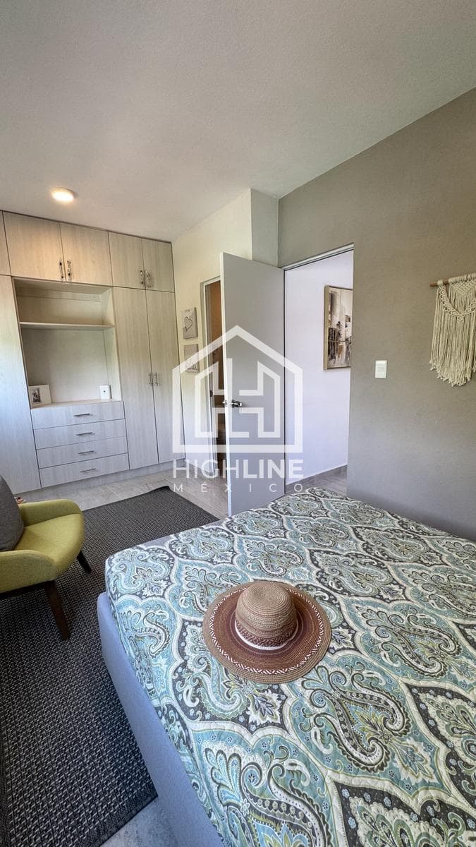 2-Bedroom House for Sale in a Residential Area of Playa del Carmen with a Pool