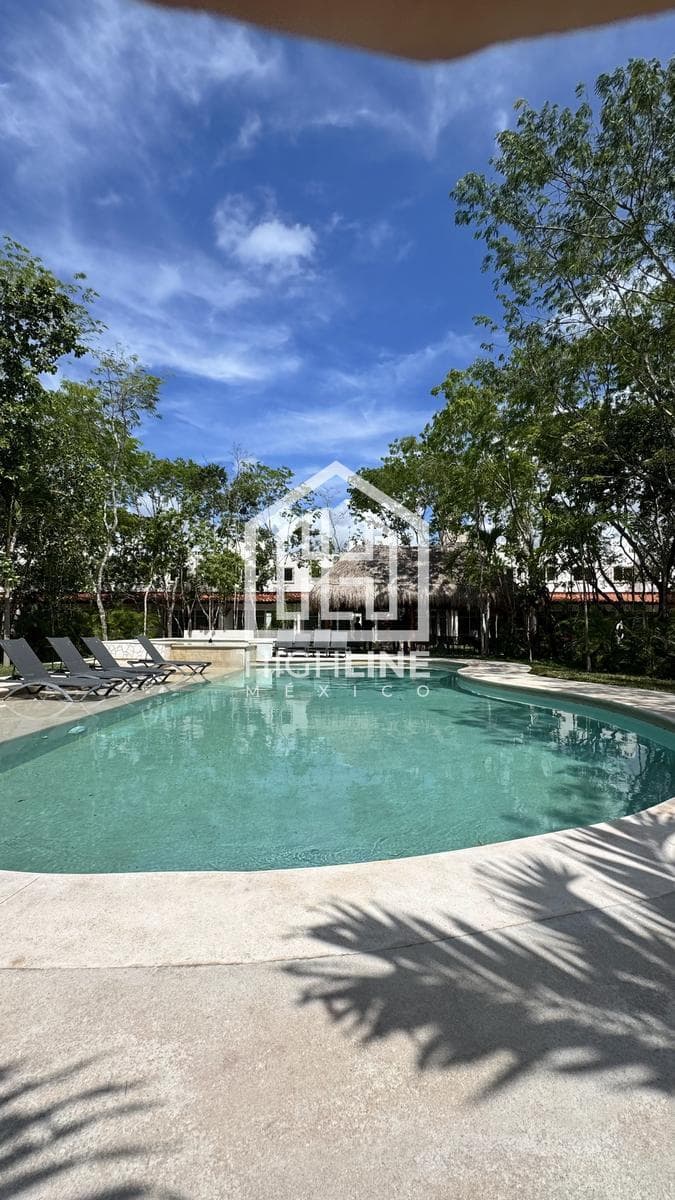 2-Bedroom House for Sale in a Residential Area of Playa del Carmen with a Pool
