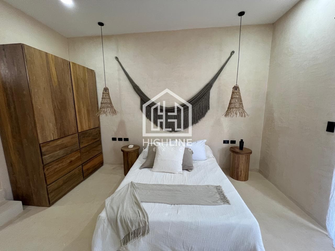 1-bedroom apartment for sale with a pool and pet-friendly policy