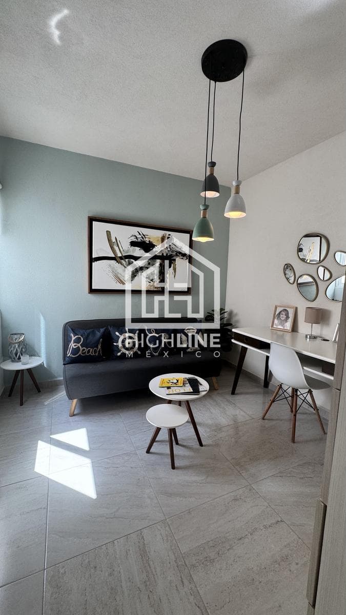 3-Bedroom House for Sale: Rooftop Unit in the Playa del Carmen Residential Area with Pool