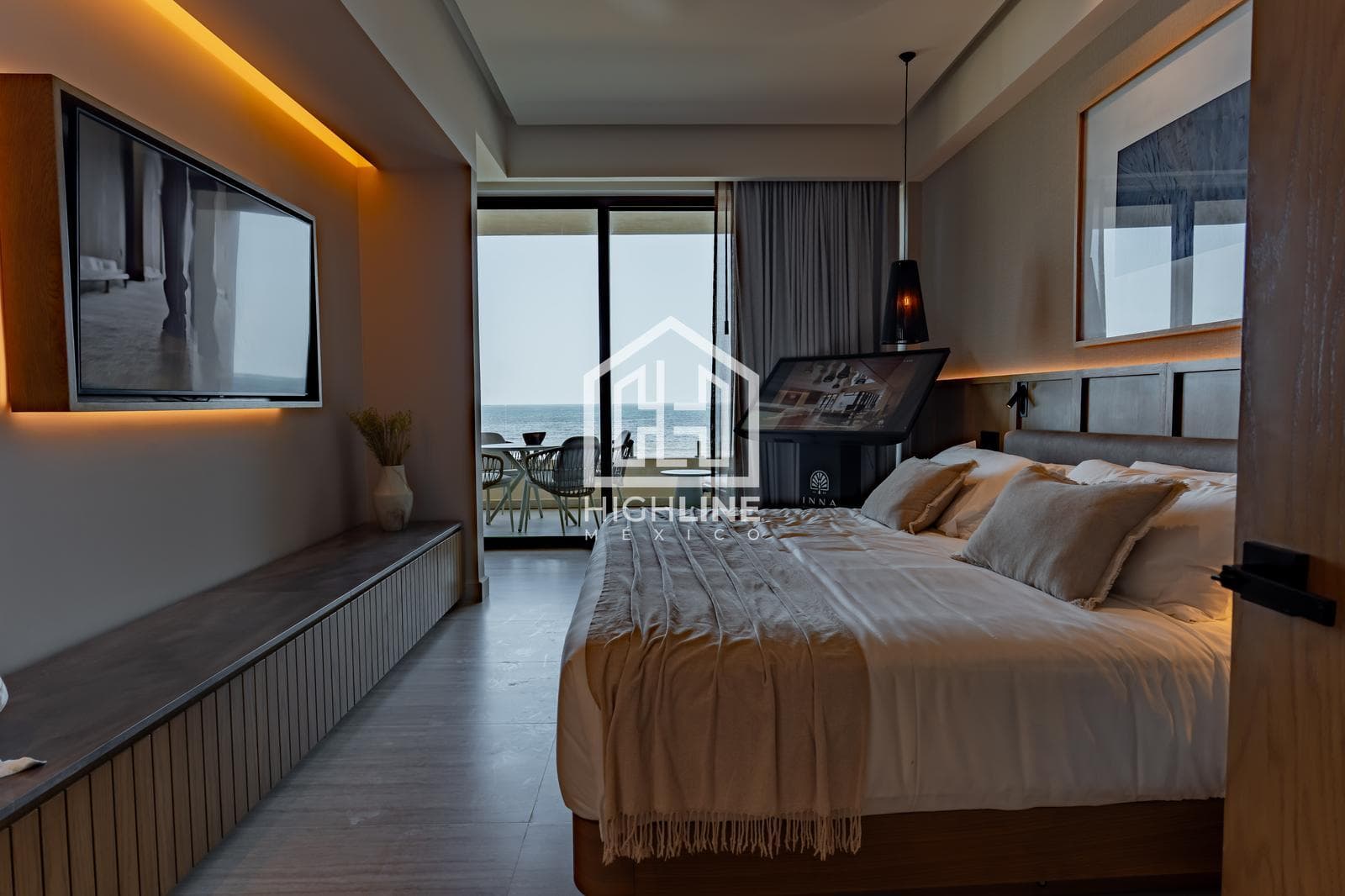 FOR SALE: 1-BEDROOM LOFT IN PUERTO MORELOS WITH A POOL AND GYM