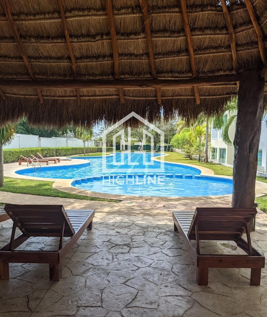 2-BEDROOM APARTMENT / FOR SALE / 5 MINUTES FROM THE BEACH / PRIVATE ROOF / ROI.