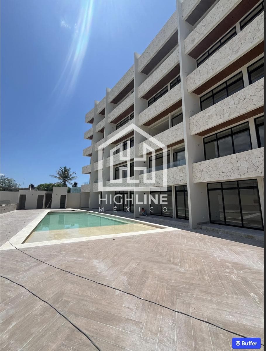 APARTMENT FOR SALE IN COZUMEL: 4 BEDROOMS, POOL, GYM, JUST MINUTES FROM THE OCEAN, ROI