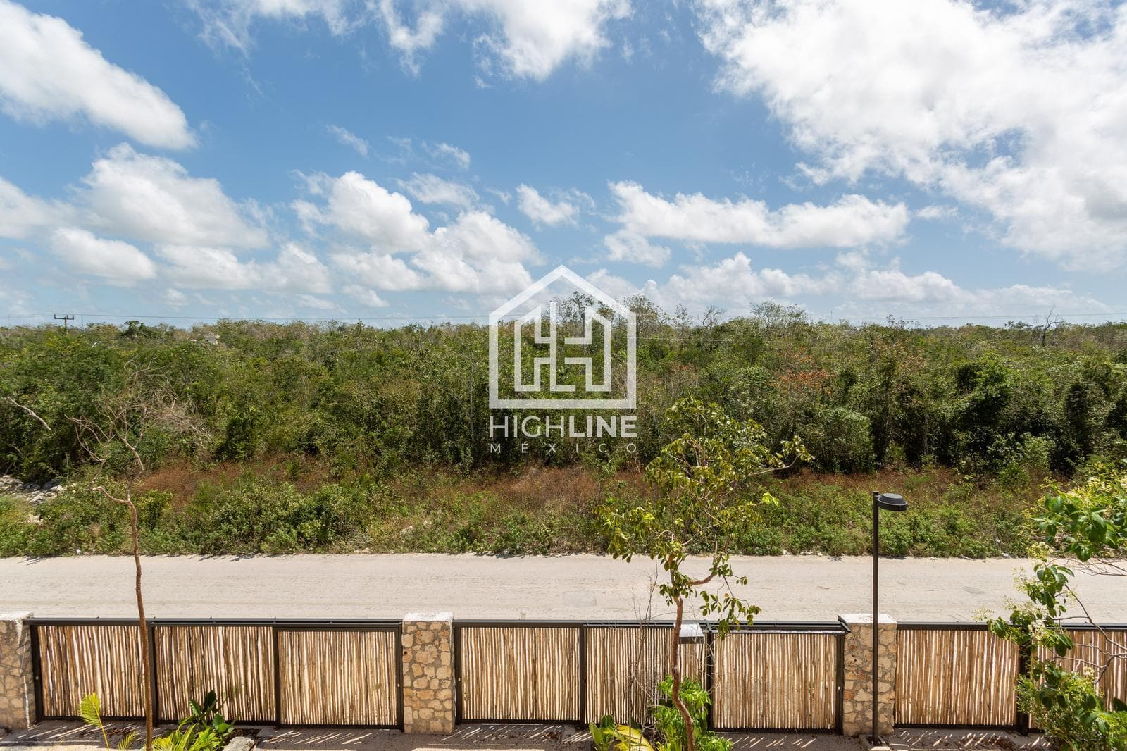 APARTMENT FOR SALE IN TULUM: 2 BEDROOMS WITH A BARBECUE AREA AND A CHILL AREA