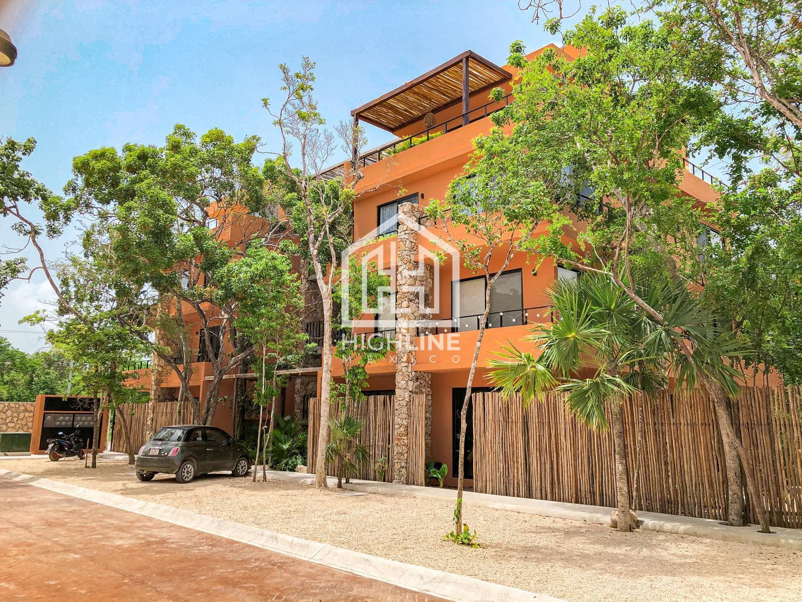 APARTMENT FOR SALE IN TULUM: 2 BEDROOMS, CHILDREN'S PLAY AREA, IN A PRIVATE COMMUNITY