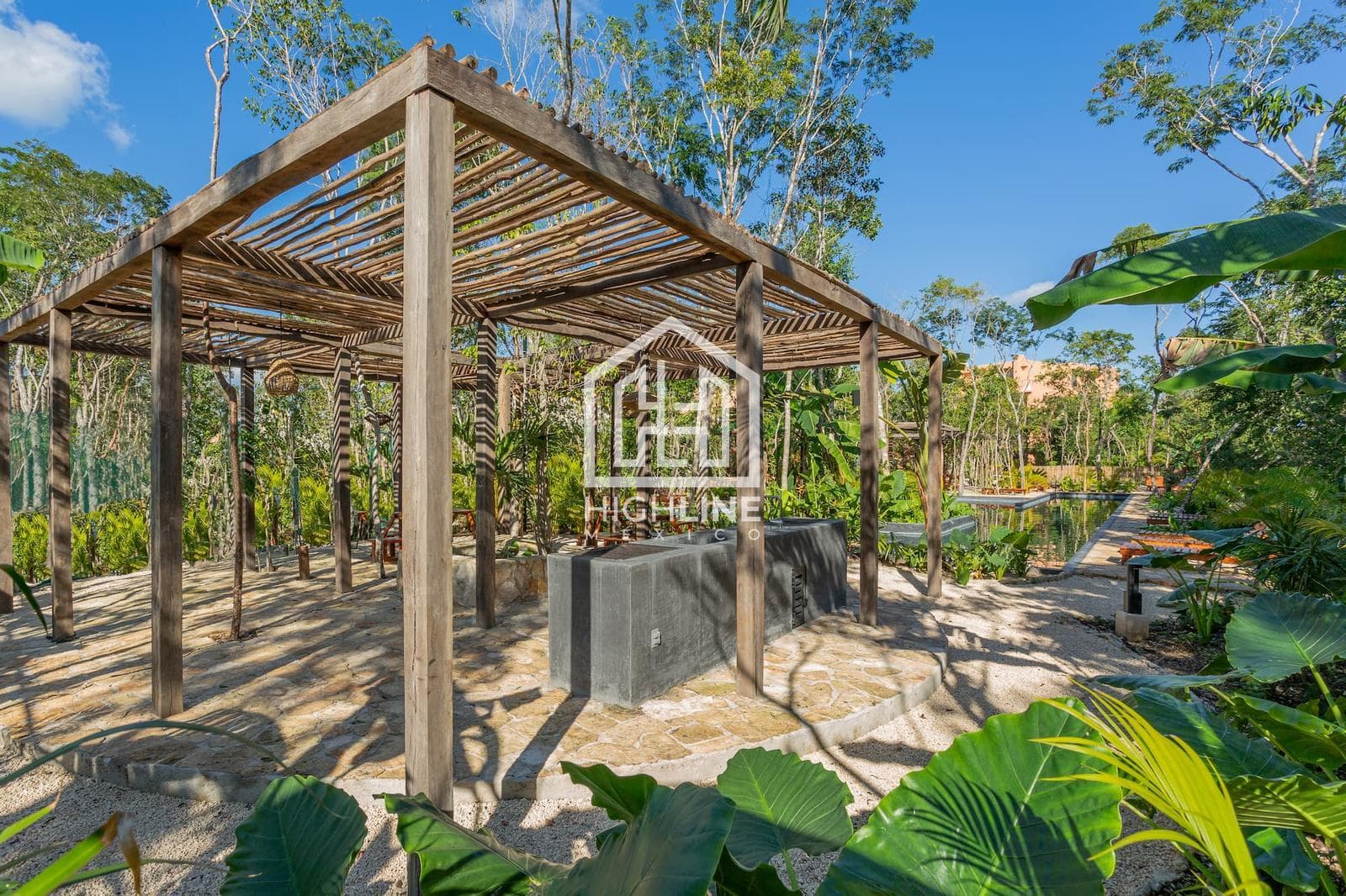 HOUSE FOR SALE IN TULUM: 3 BEDROOMS WITH INFINITY POOL, GATHERING AREA, AND PLAY AREA FOR CHILDREN