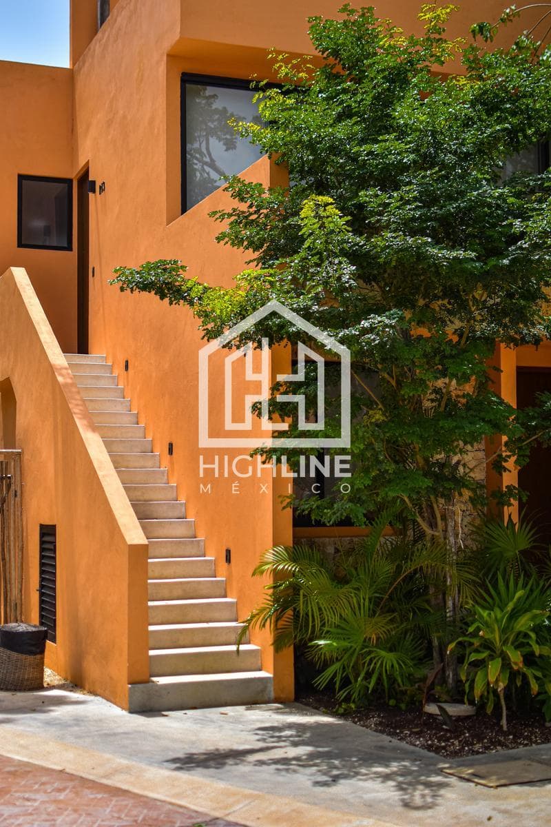 HOUSE FOR SALE IN TULUM: 3 BEDROOMS WITH INFINITY POOL, GATHERING AREA, AND PLAY AREA FOR CHILDREN