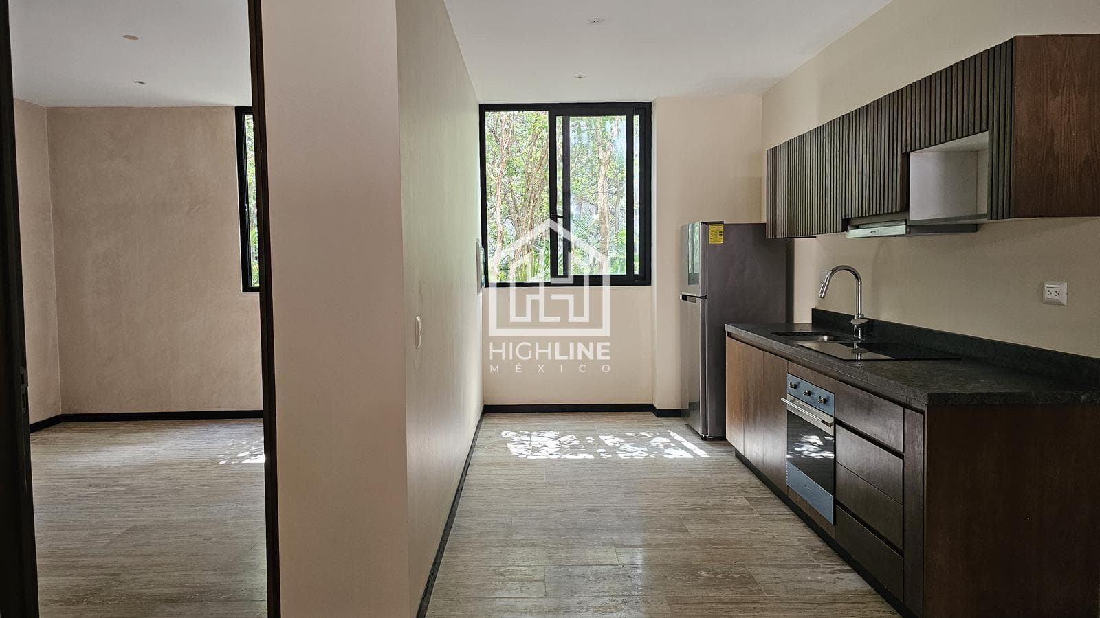 For sale: 1-bedroom apartment in Tulum with a pool, lobby, 24/7 front desk, and pet-friendly policy