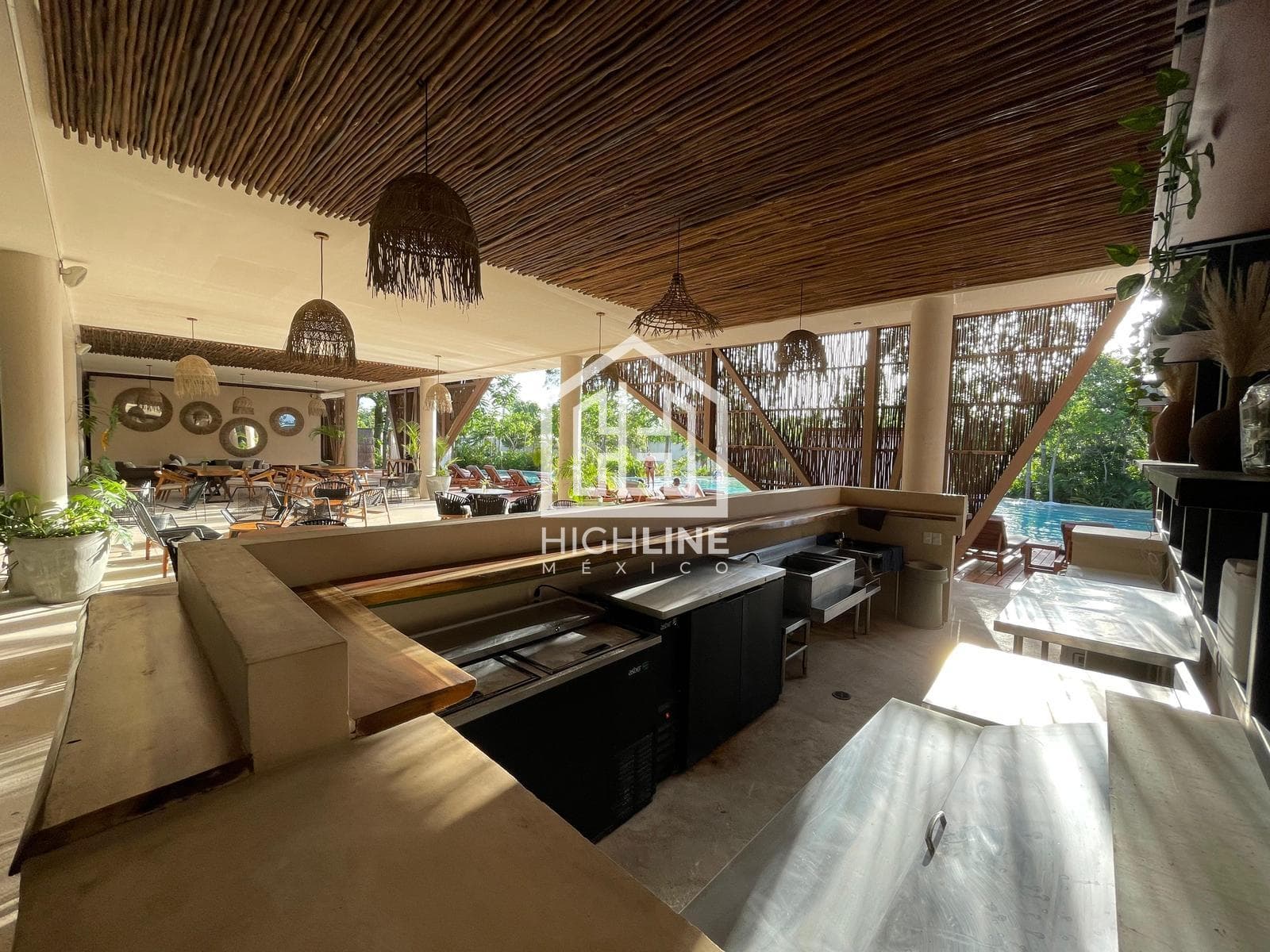 2-bedroom apartment for sale in Tulum with a large pool, gym, and pet-friendly policy