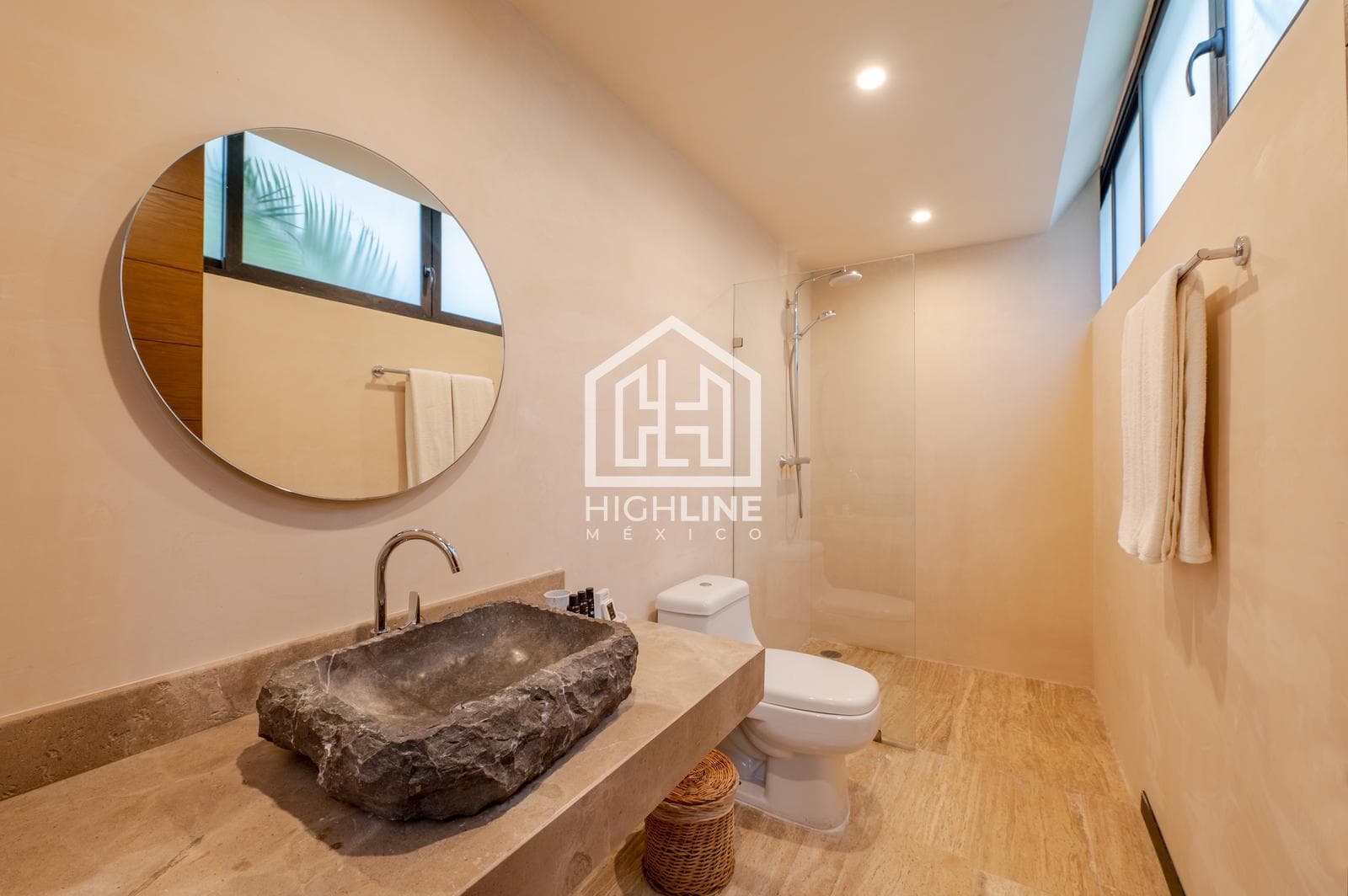 2-bedroom apartment for sale in Tulum with a large pool, gym, and pet-friendly policy