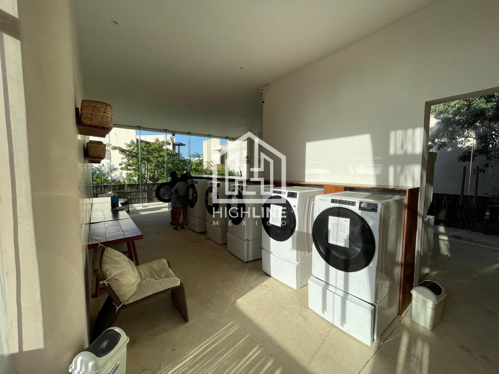 2-bedroom apartment for sale in Tulum with a large pool, gym, and pet-friendly policy