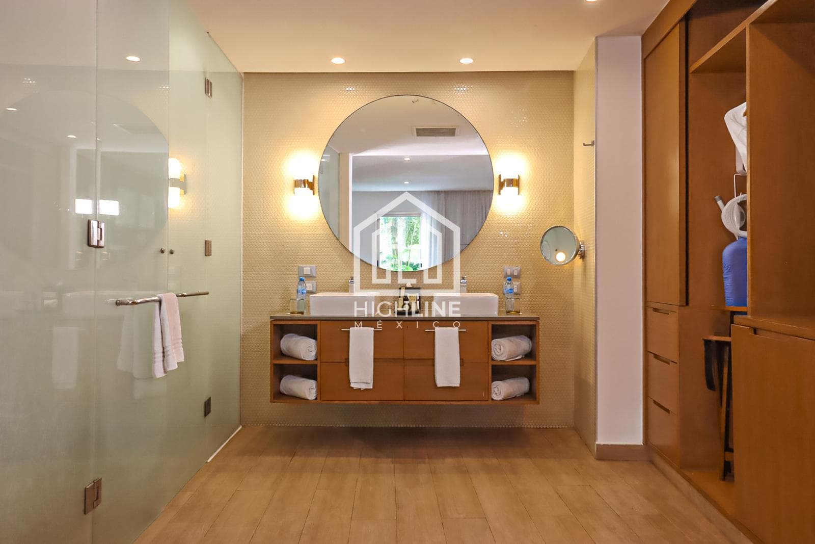 One-bedroom apartment in an all-inclusive beachfront hotel
