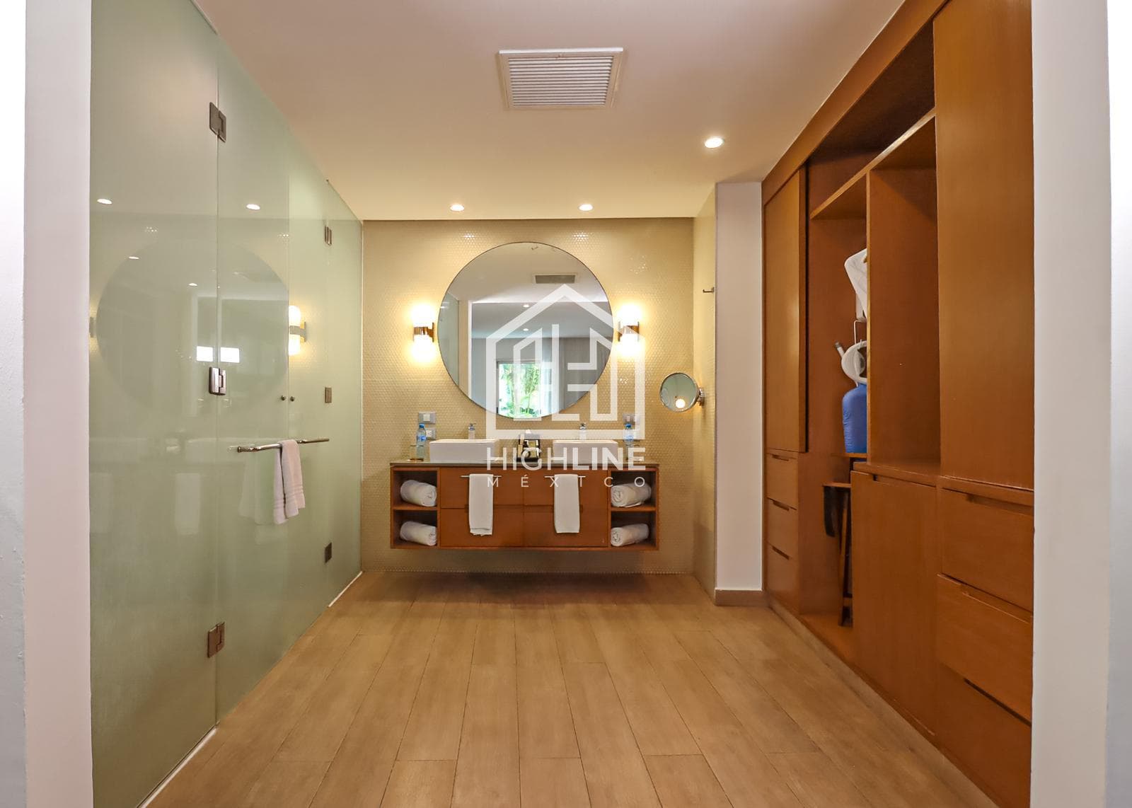 One-bedroom apartment in an all-inclusive beachfront hotel