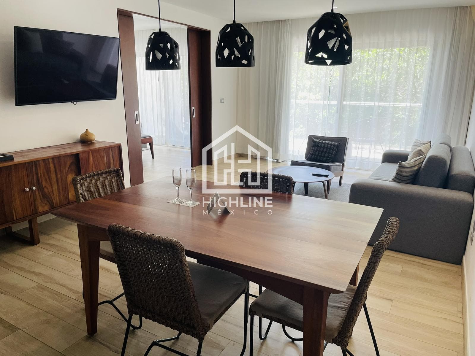 Apartment FOR SALE in an all-inclusive beachfront hotel