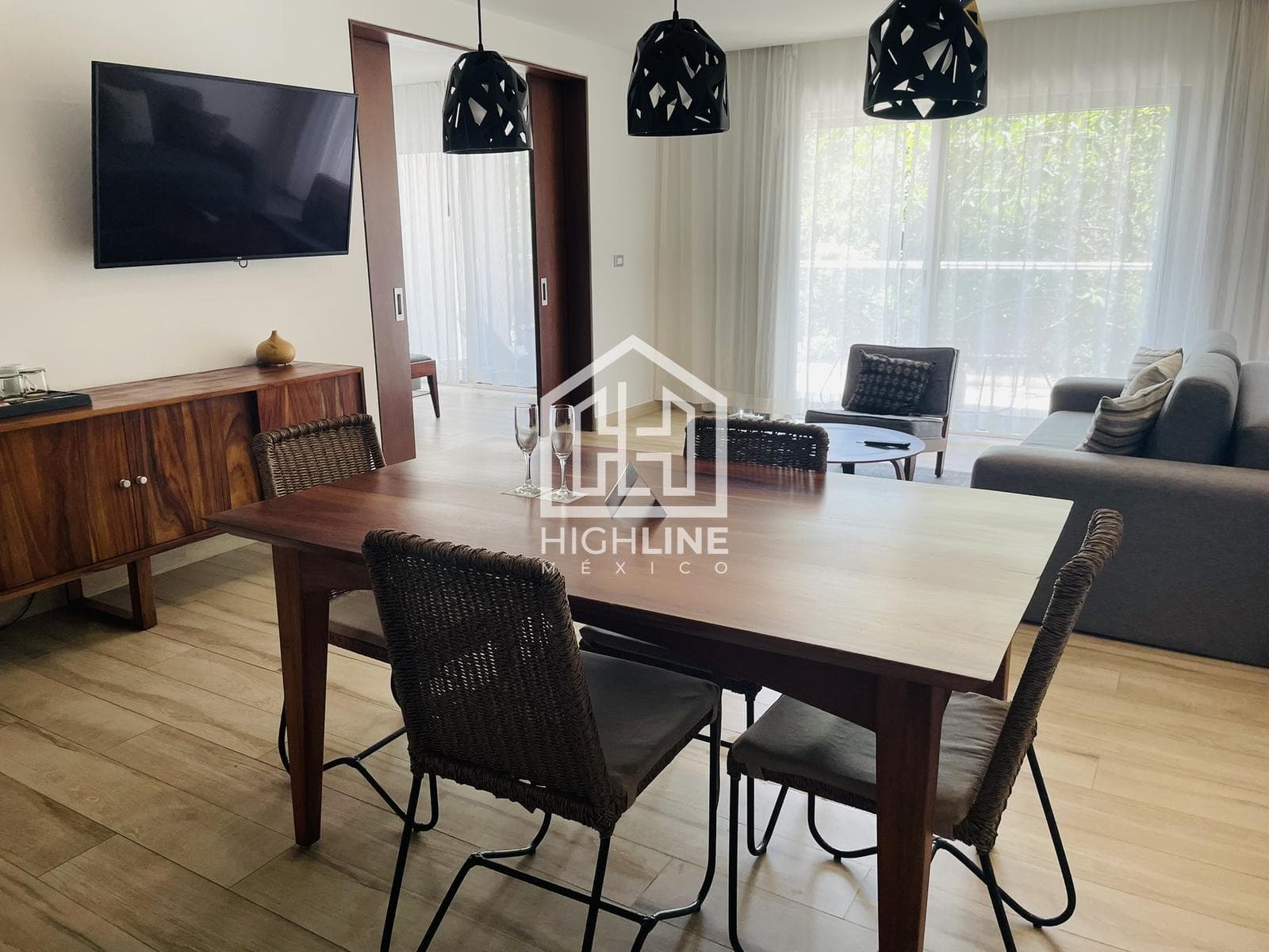 Apartment FOR SALE in an all-inclusive beachfront hotel